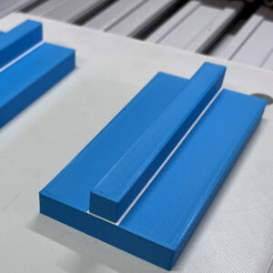 Galeria. Realizacja wydruku 3D. Wydruk rozwiązań dla edukacji i szkolnictwa. Przybory naukowe i wyposażenie sal lekcyjnych i laboratoriów.