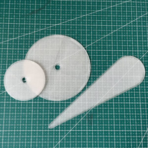 Galeria. Realizacja wydruku 3D. Wydruk akcesoriów do gier - wzorniki wybuchów do Warhammer